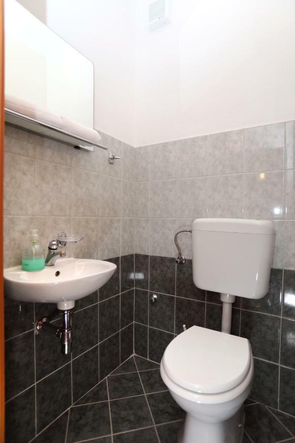 Apartment Mavarcica Trogir Exteriör bild