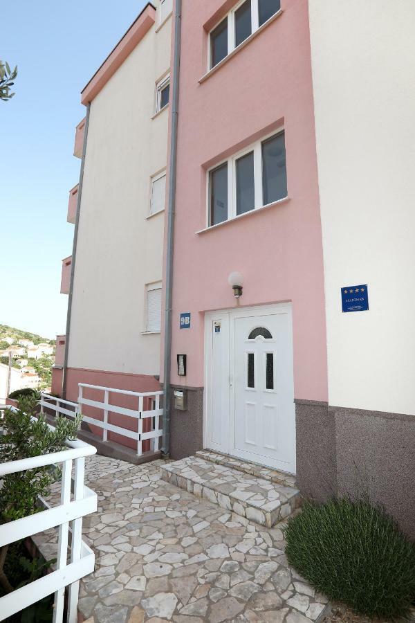 Apartment Mavarcica Trogir Exteriör bild